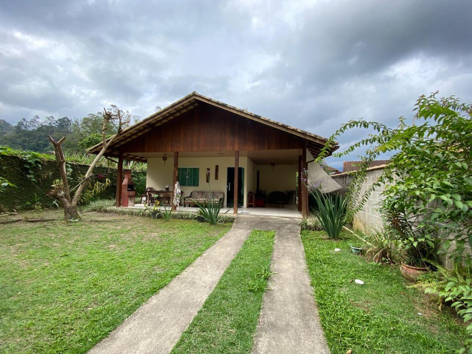 Lumiar Casa Solar Churrasqueira Com 3 Quartos Sendo Um Suite Arejada, Jardim A 700M Do Centro Exteriör bild
